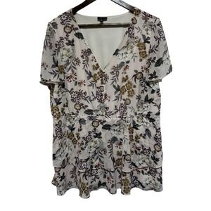 Torrid Blouse Women 2X Blush Pink Floral Short Sleeve Peplum Ruffle Hem Romantic